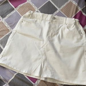White mini skirt